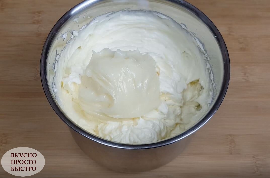 Крем Пломбир без сливок. Простой рецепт крема для тортов, пирожных, эклеров