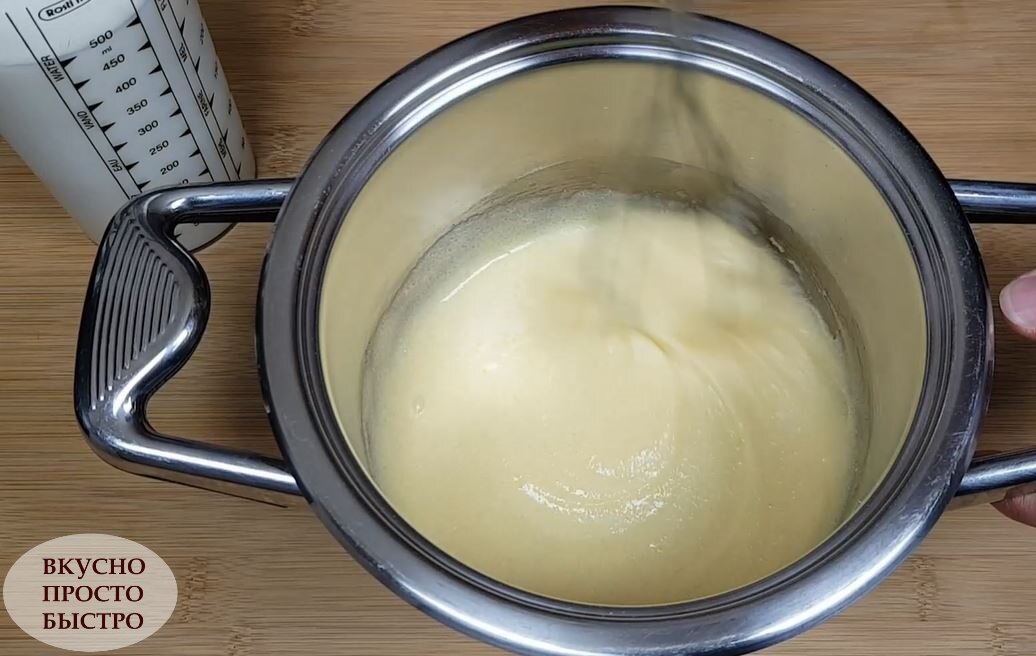 Крем Пломбир без сливок. Простой рецепт крема для тортов, пирожных, эклеров