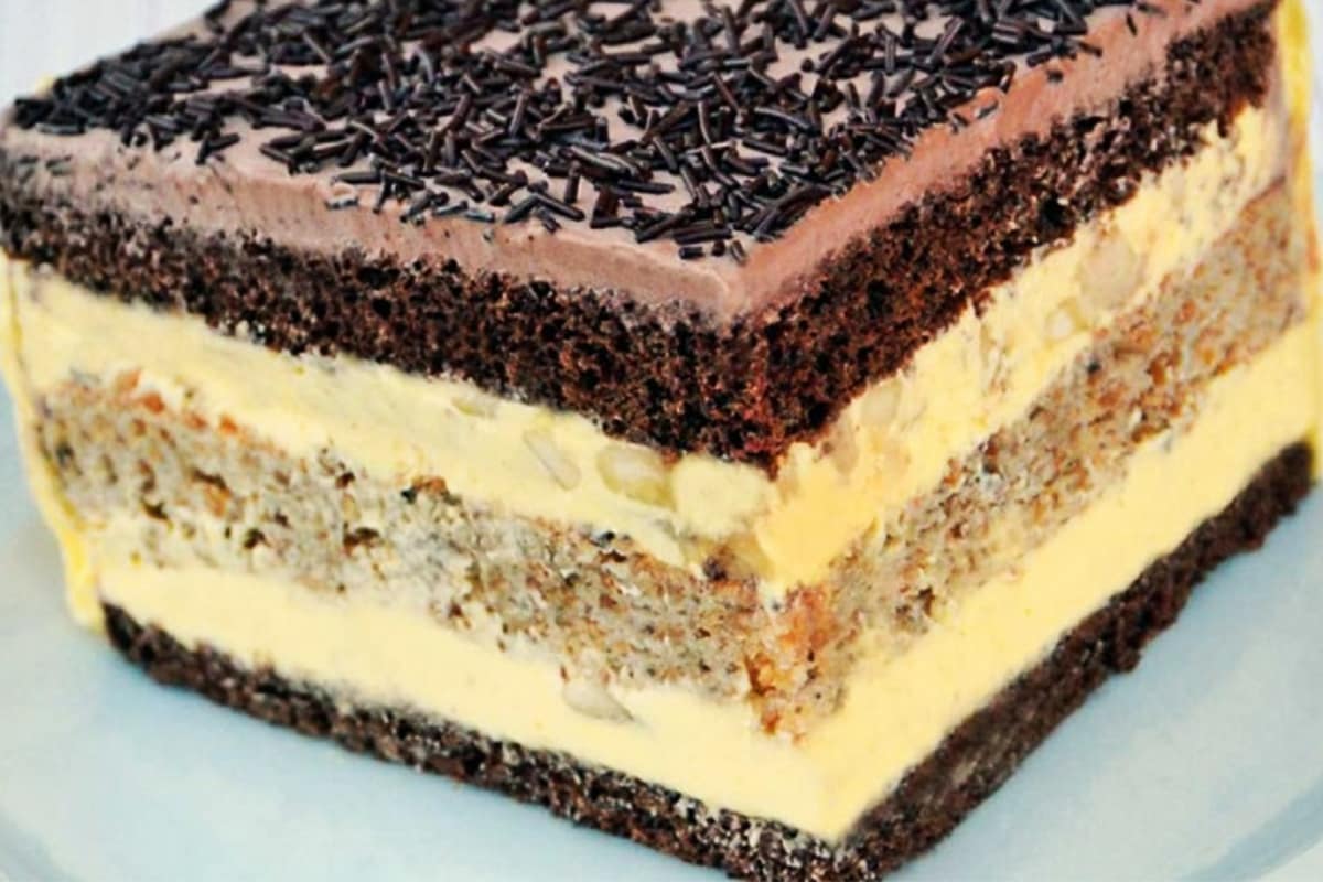 Торт «Огни Парижа» и рецепт чрезвычайно нежного заварного крема