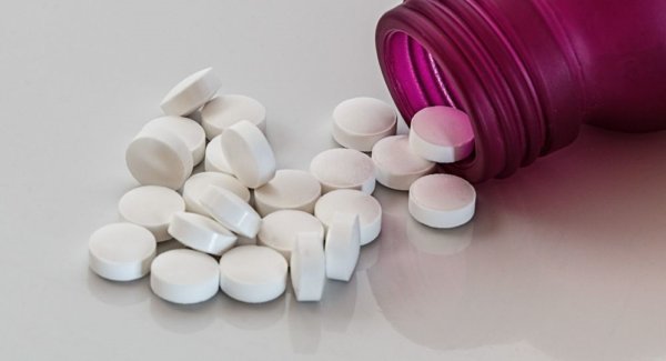 Копеечные таблетки, которые лечат сильный кашель, гайморит и ангину